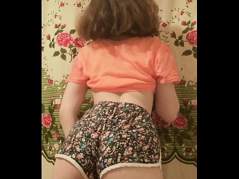 ❤️ seksi genç bebeğim soyunma kapalı onu şort üzerinde kamera ❤️ Seks videosu bizde ❌️❤
